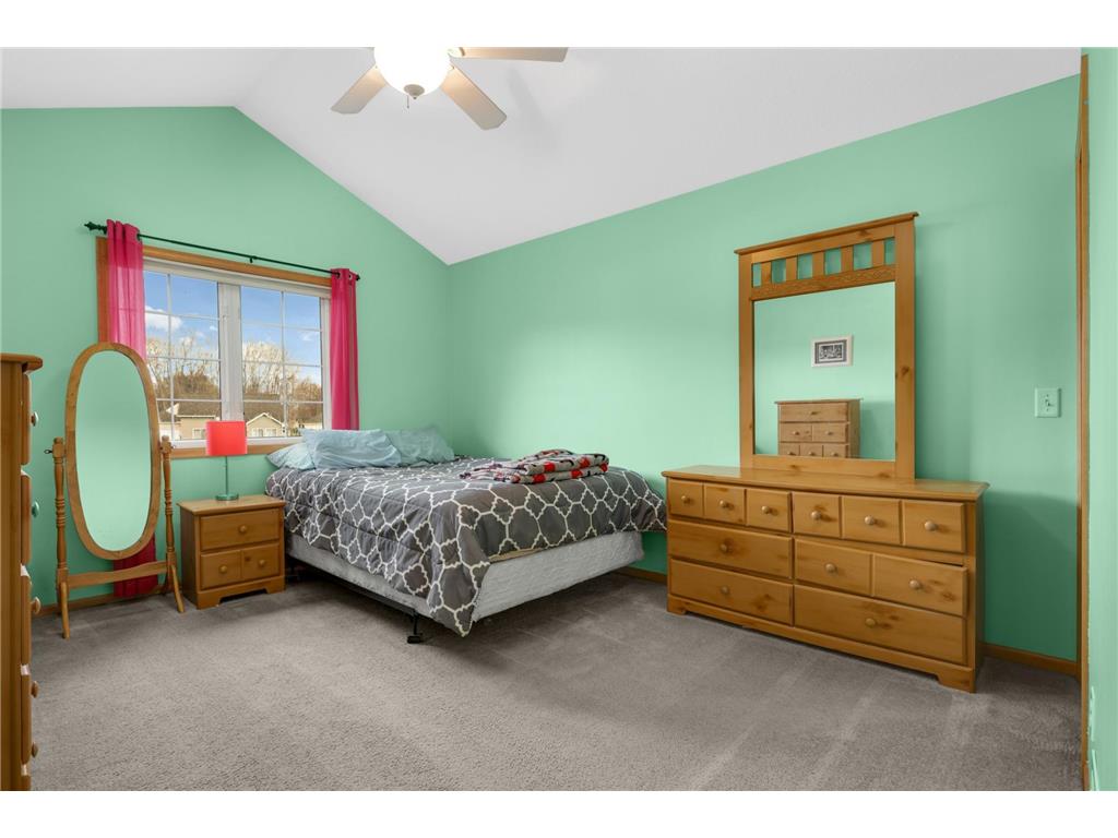 3900 Meadowview Terrace Saint Bonifacius MN 55375 7055071 image24