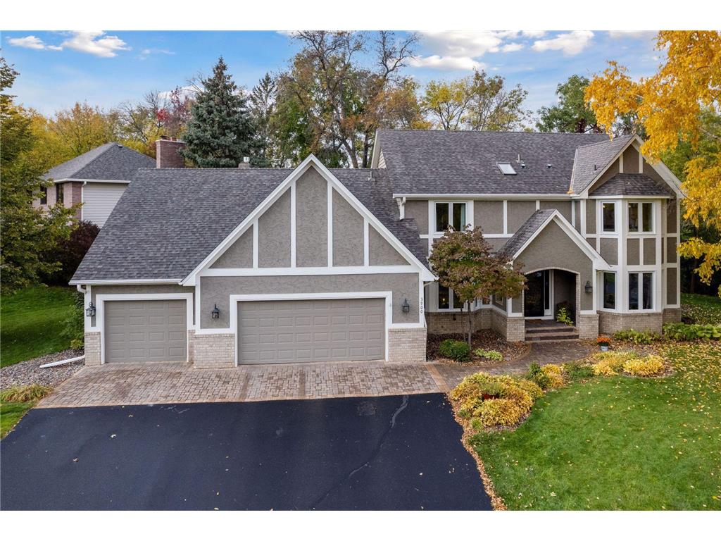 3900 Stratford Ridge Chanhassen MN 55331 - Minnewashta 6449342 image1