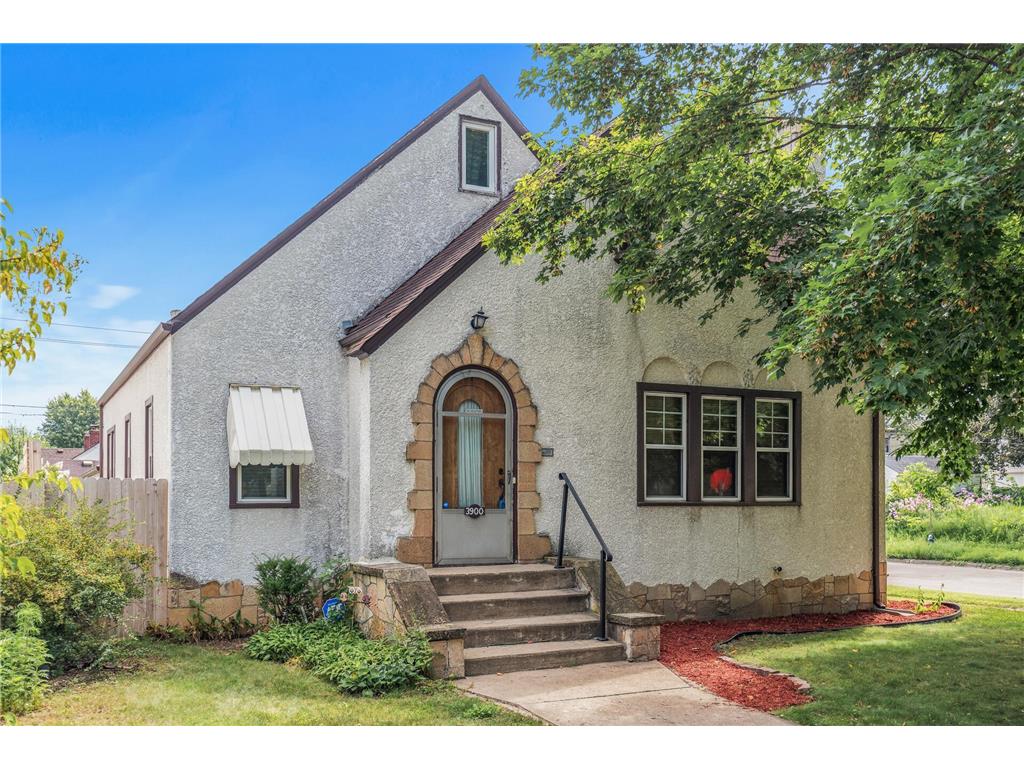 3900 Upton Avenue N Minneapolis MN 55412 6585877 image1