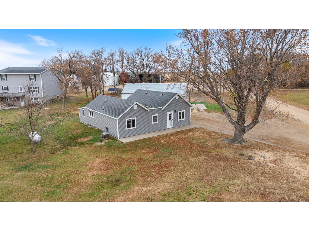 3901 220th Avenue Cottonwood MN 56229 6627568 image1