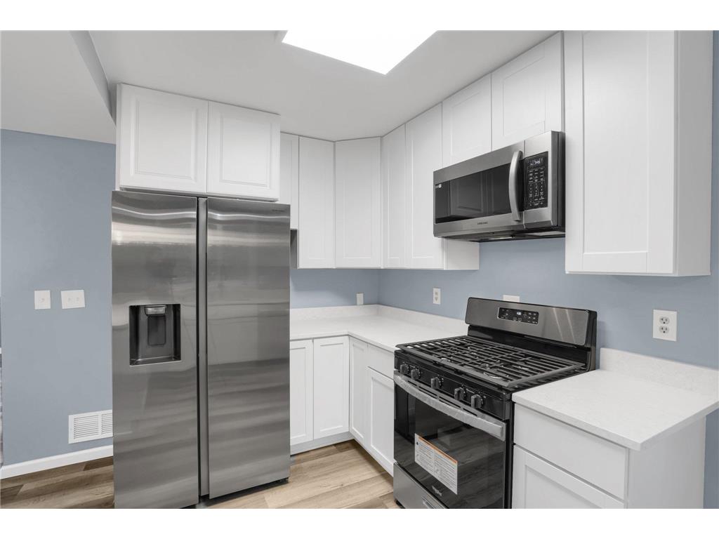 3901 56th Avenue N Brooklyn Center MN 55429 6367819 image1