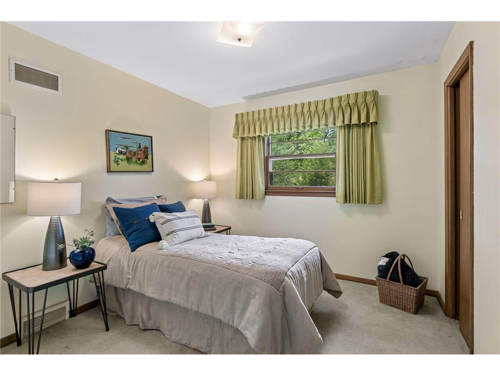 3901 57th Avenue N Brooklyn Center MN 55429 7058871 image16