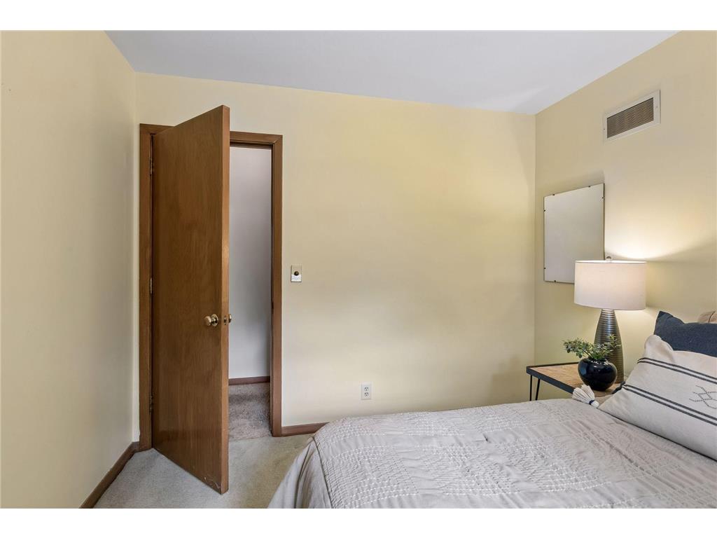 3901 57th Avenue N Brooklyn Center MN 55429 7058871 image17