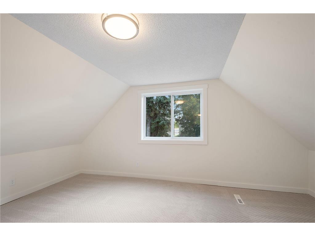 3901 Clinton Avenue Minneapolis MN 55409 7027141 image16