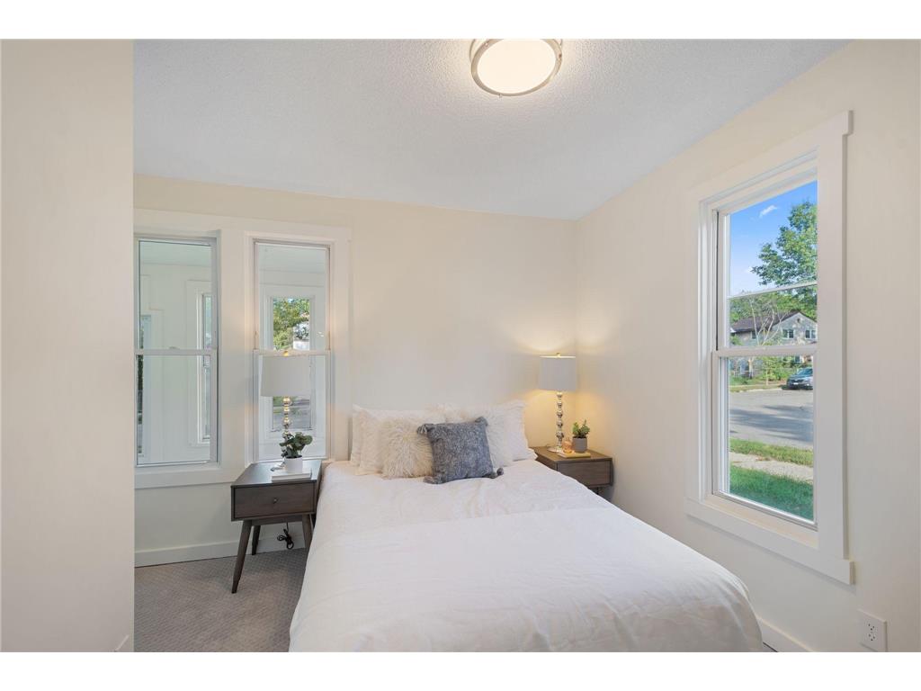 3901 Clinton Avenue Minneapolis MN 55409 7027141 image9