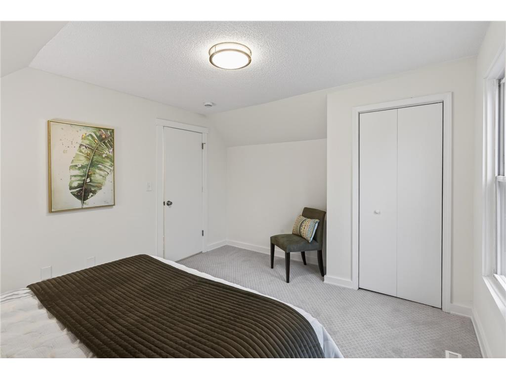 3901 Clinton Avenue Minneapolis MN 55409 7059984 image19