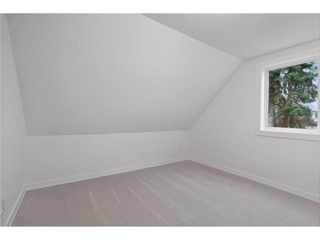 3901 Clinton Avenue Minneapolis MN 55409 7059984 image20