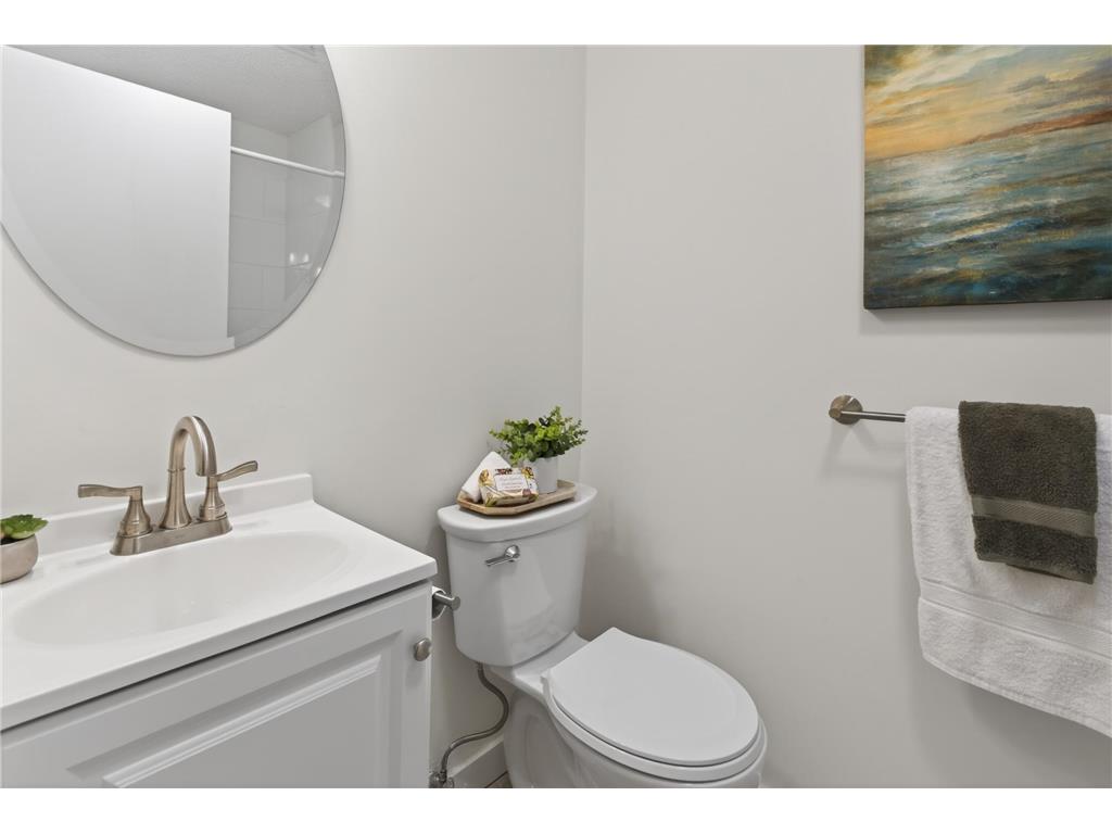 3901 Clinton Avenue Minneapolis MN 55409 7059984 image22