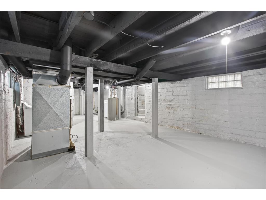 3901 Clinton Avenue Minneapolis MN 55409 7059984 image27