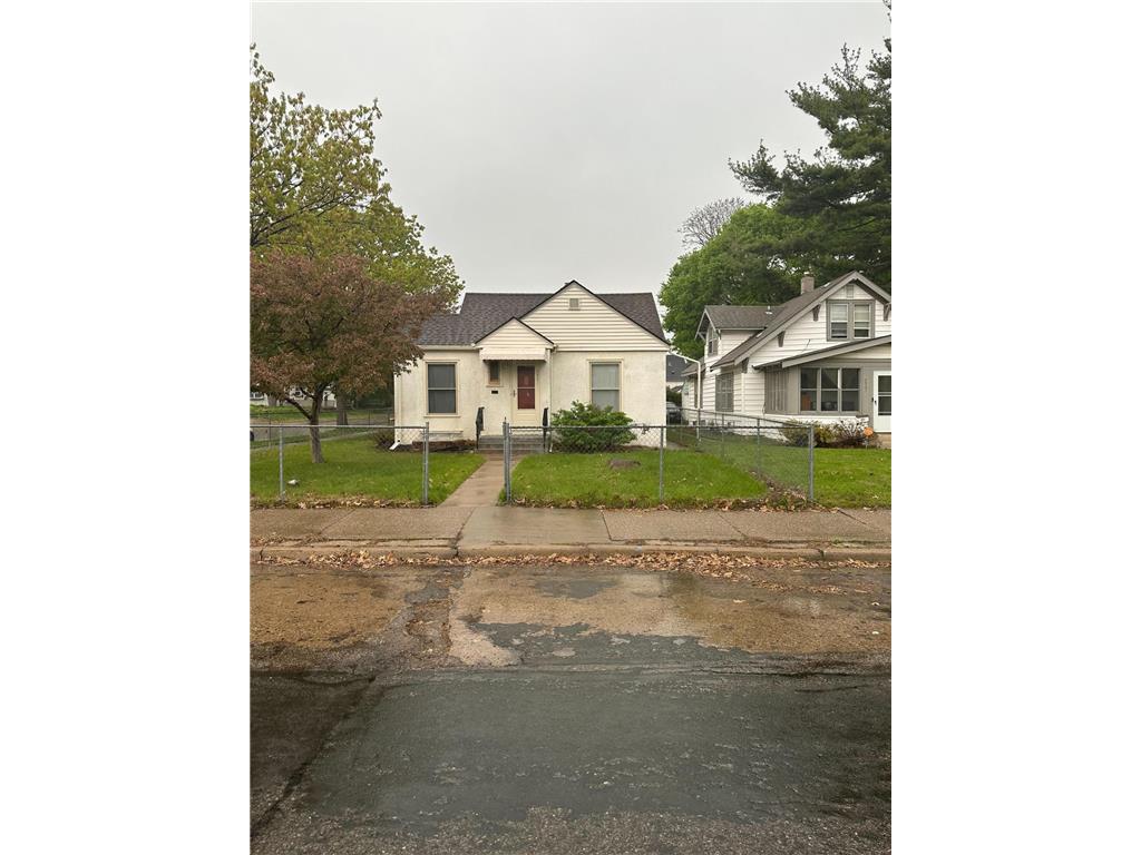 3901 Thomas Avenue N Minneapolis MN 55412 6371750 image1