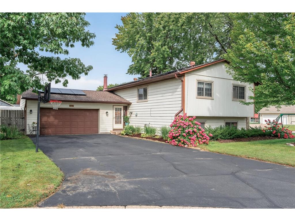 3902 67th Street E Inver Grove Heights MN 55076 6757094 image1