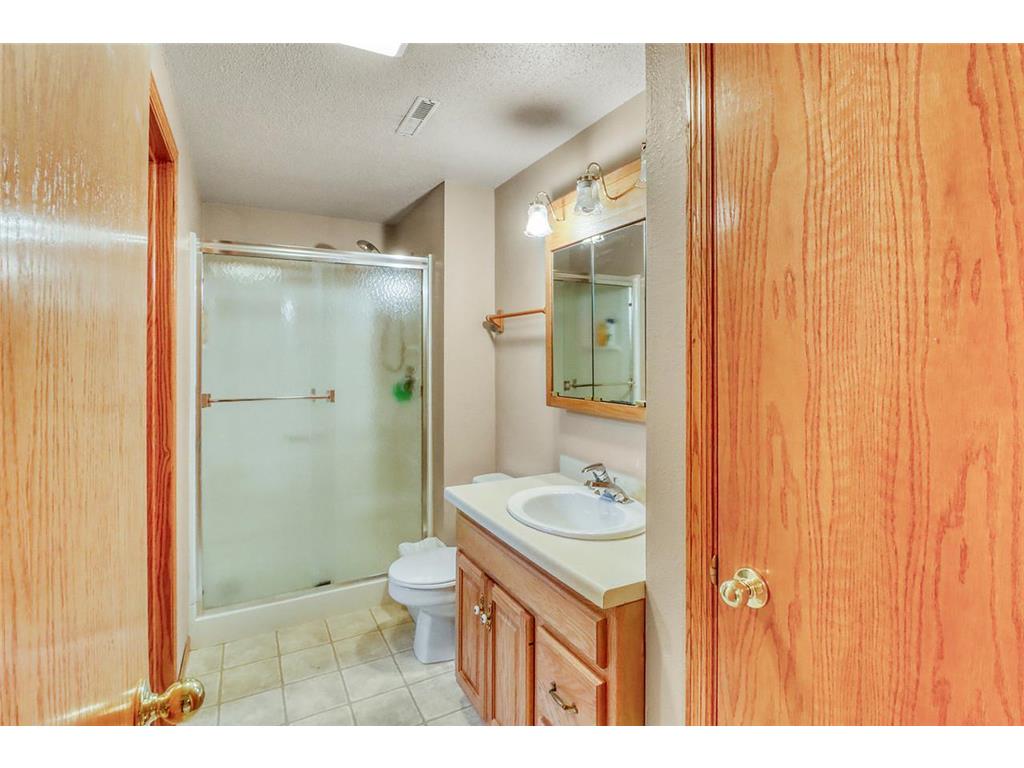 3902 6th Street S Moorhead MN 56560 7113405 image36