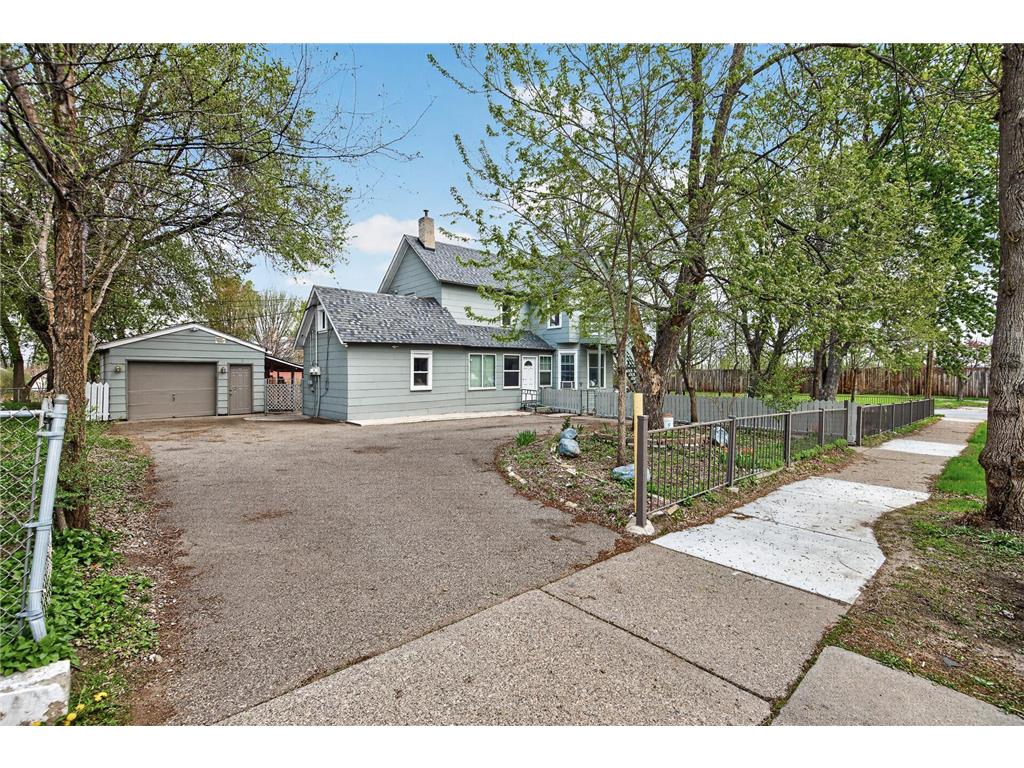 3905 6th Street N Minneapolis MN 55412 7010752 image2