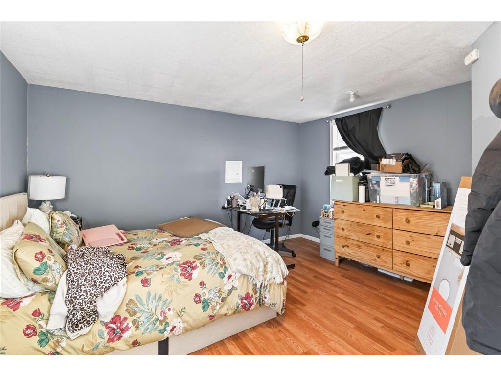 3905 6th Street N Minneapolis MN 55412 7010752 image21