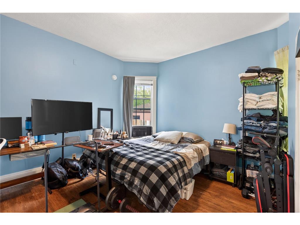 3905 6th Street N Minneapolis MN 55412 7010752 image31