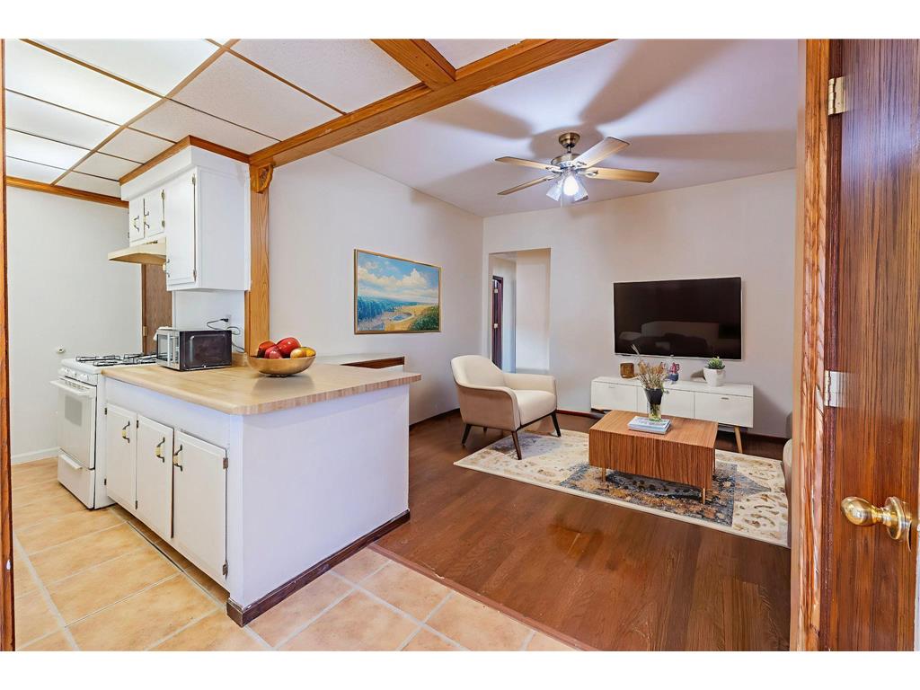 3905 Reservoir Boulevard Columbia Heights MN 55421 7015954 image3