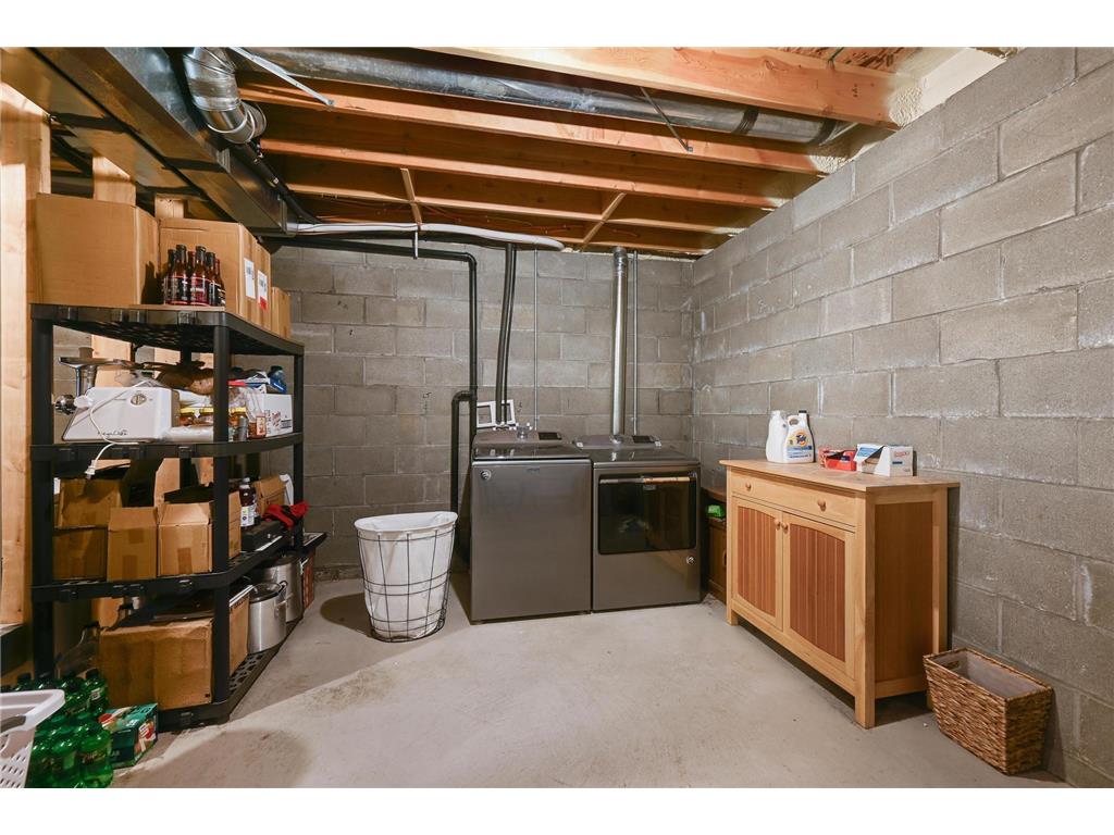 39057 Variolite Street NW Dalbo Twp MN 55017 6723997 image15