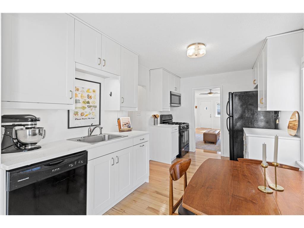 3908 44th Avenue S Minneapolis MN 55406 7064390 image10