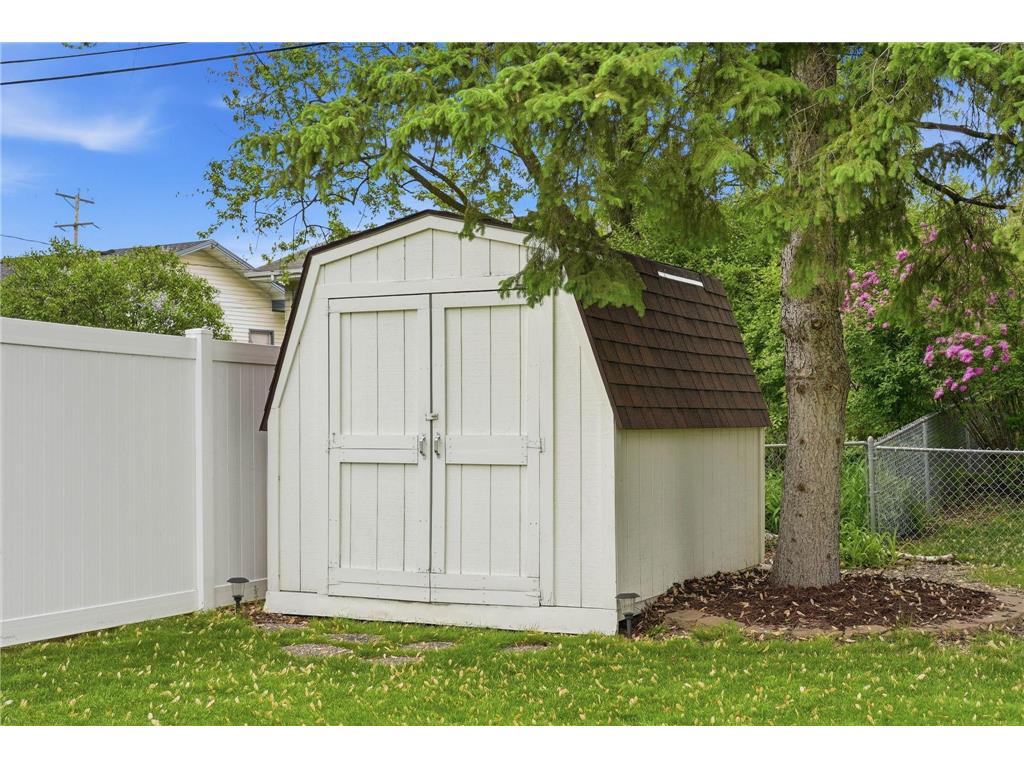 3908 Utah Avenue N New Hope MN 55427 7078532 image49