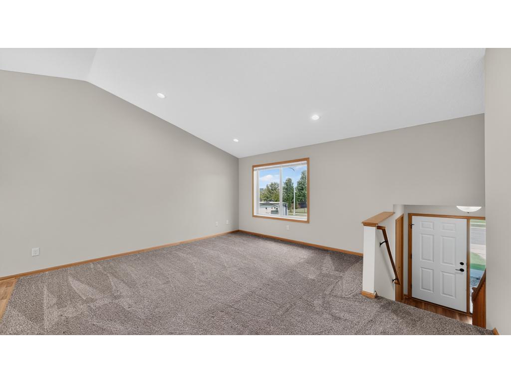3909 46th Avenue NW Rochester MN 55901 7099481 image12