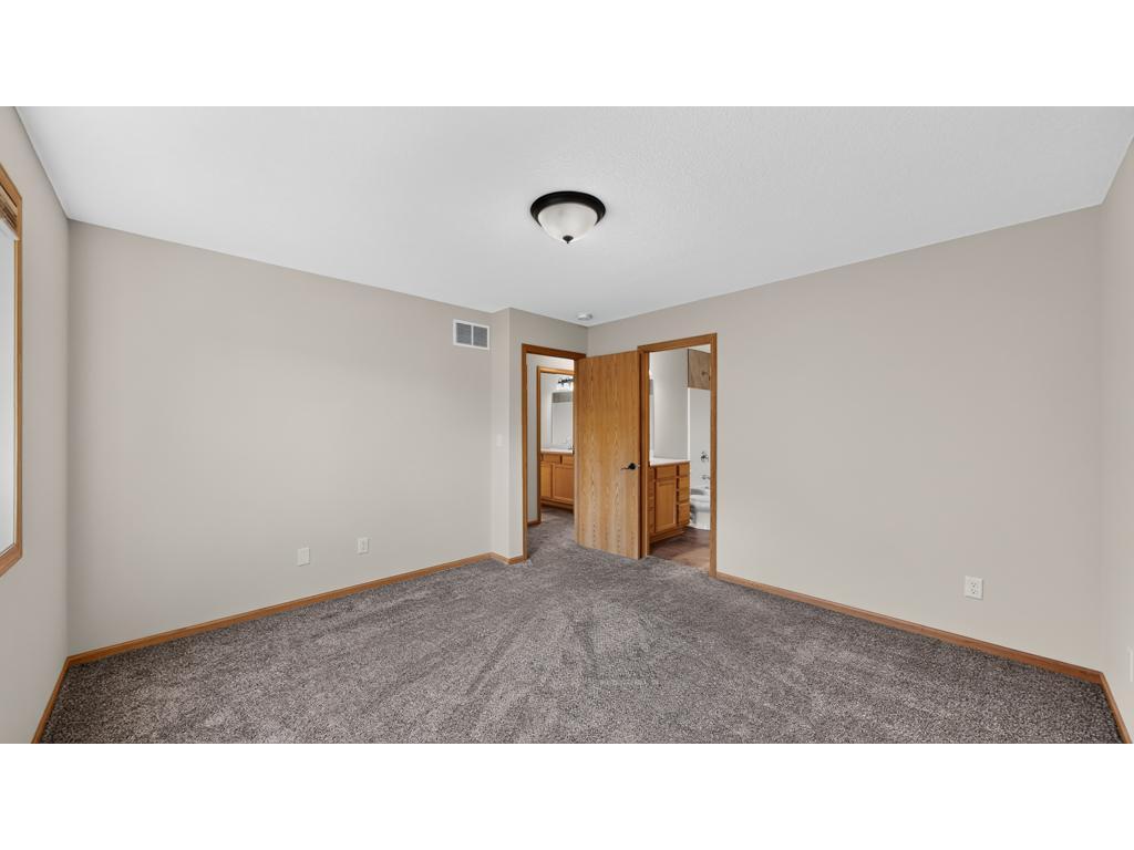 3909 46th Avenue NW Rochester MN 55901 7099481 image24
