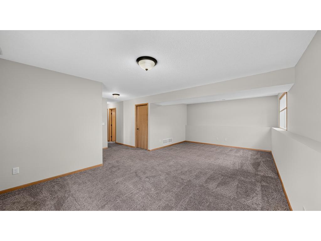 3909 46th Avenue NW Rochester MN 55901 7099481 image27