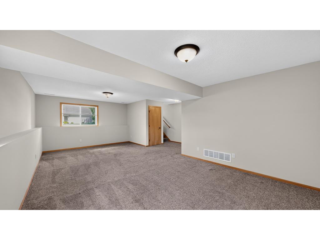 3909 46th Avenue NW Rochester MN 55901 7099481 image28