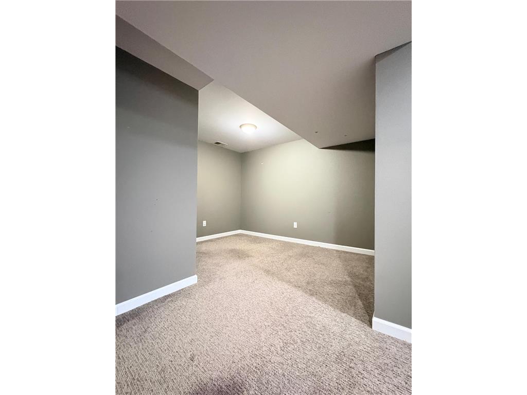 3909 7th Place NW Rochester MN 55901 7054625 image16