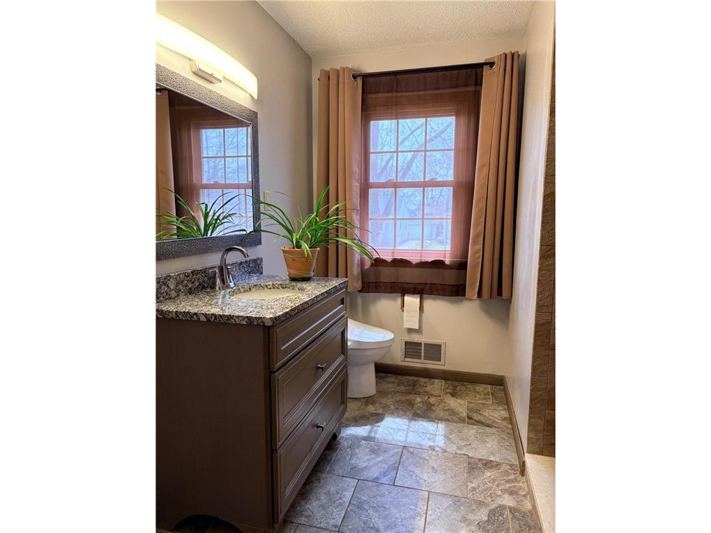 3909 7th Place NW Rochester MN 55901 7054625 image9