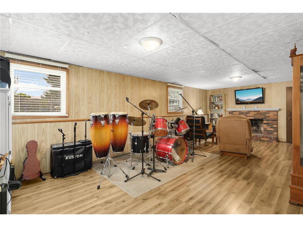 3909 81st Avenue N Brooklyn Park MN 55443 7037968 image17