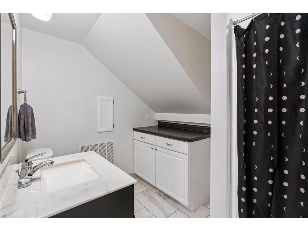 3909 Xylon Avenue N New Hope MN 55427 7104655 image22