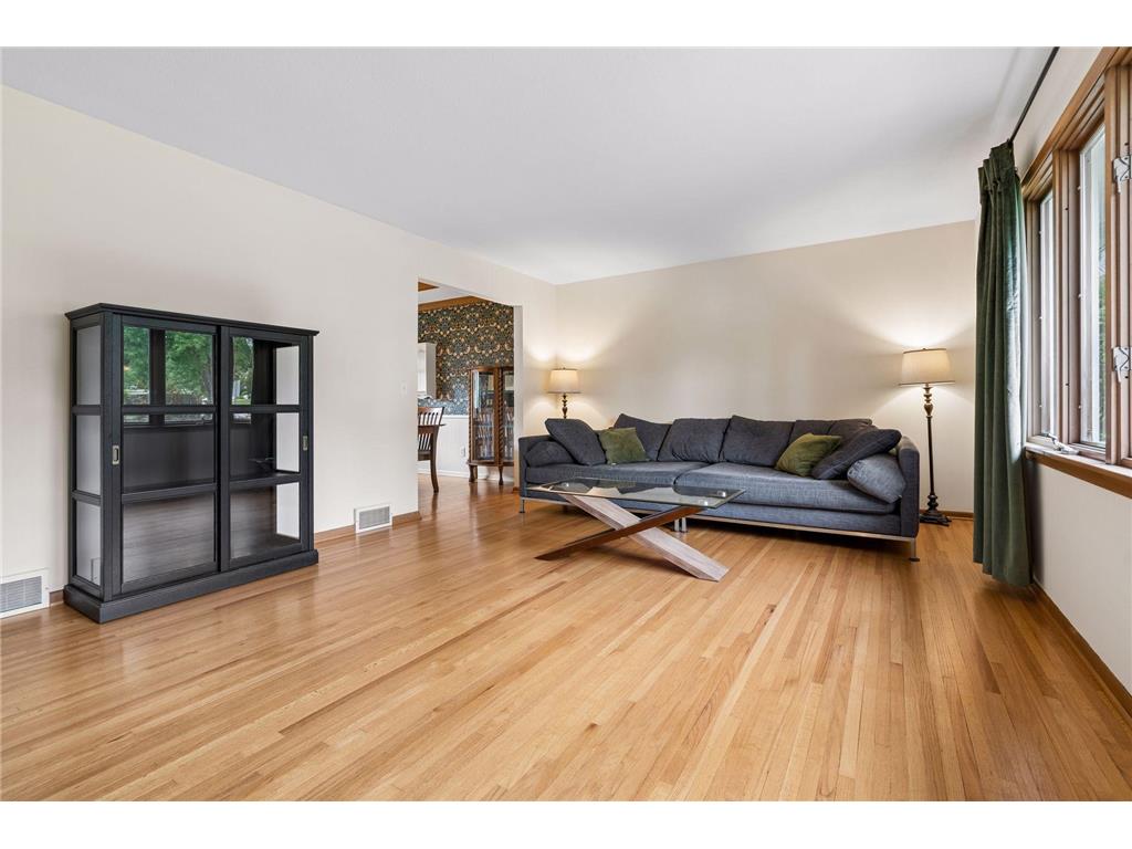 3909 Xylon Avenue N New Hope MN 55427 7104655 image4