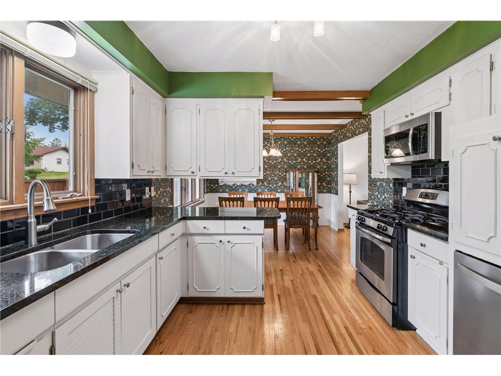 3909 Xylon Avenue N New Hope MN 55427 7104655 image8