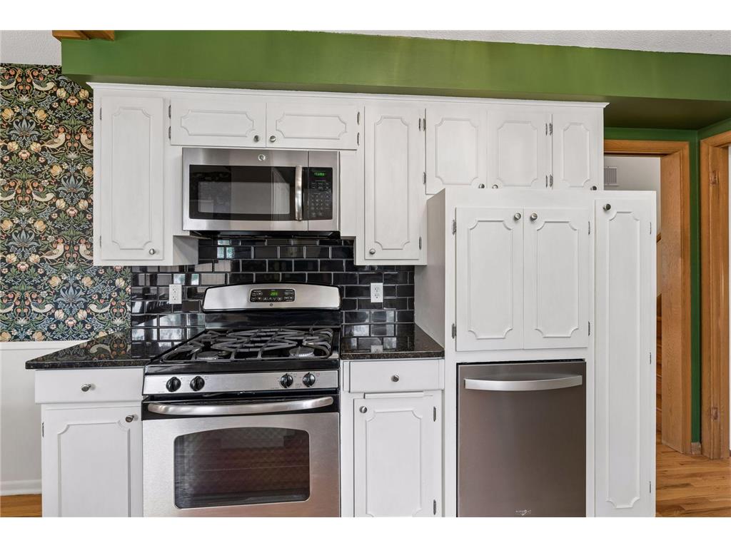3909 Xylon Avenue N New Hope MN 55427 7104655 image9