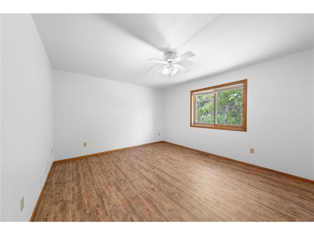 39094 Riverside Court North Branch MN 55056 7016842 image18