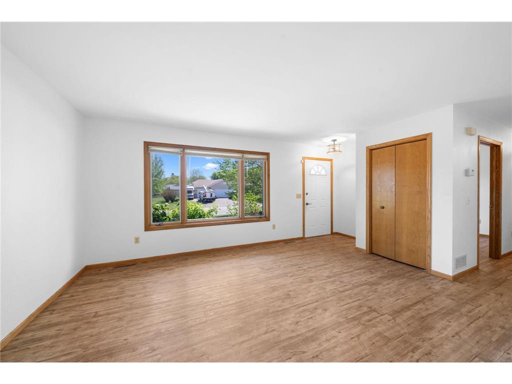 39094 Riverside Court North Branch MN 55056 7016842 image5