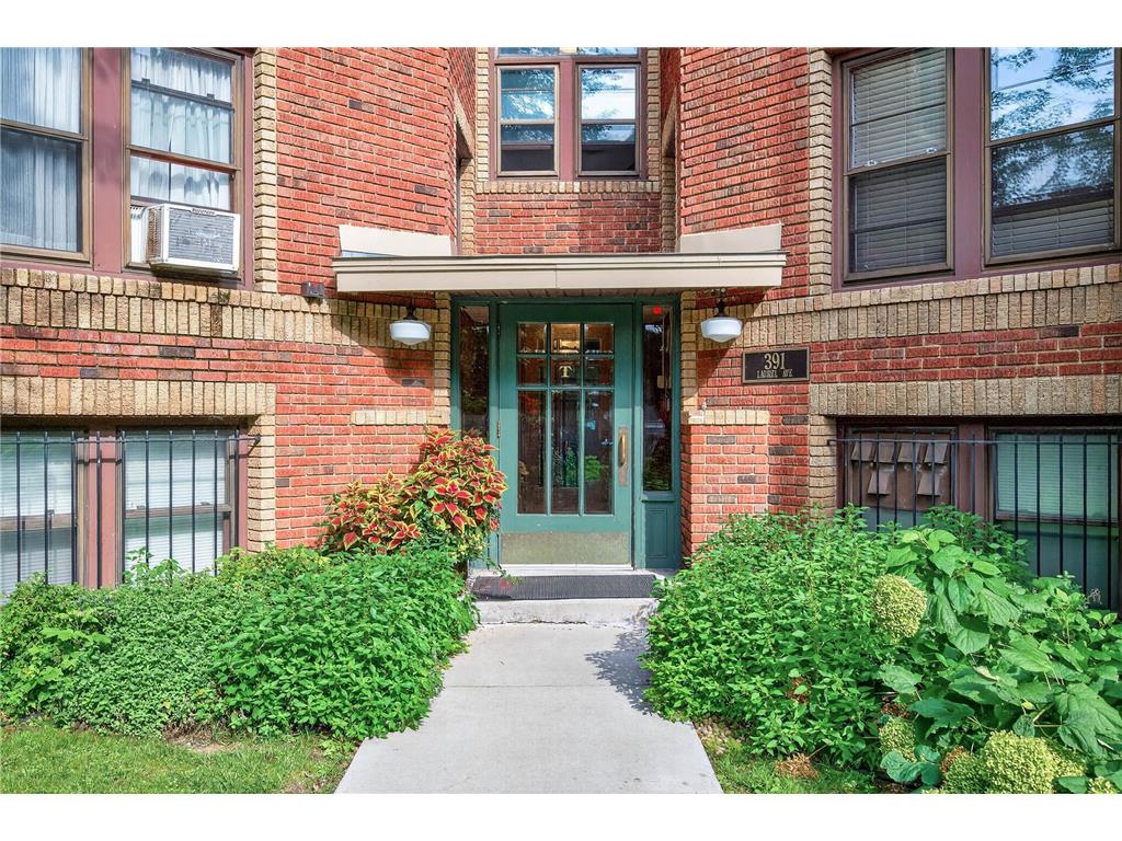 391 Laurel Avenue #304 Saint Paul MN 55102 7045135 image1