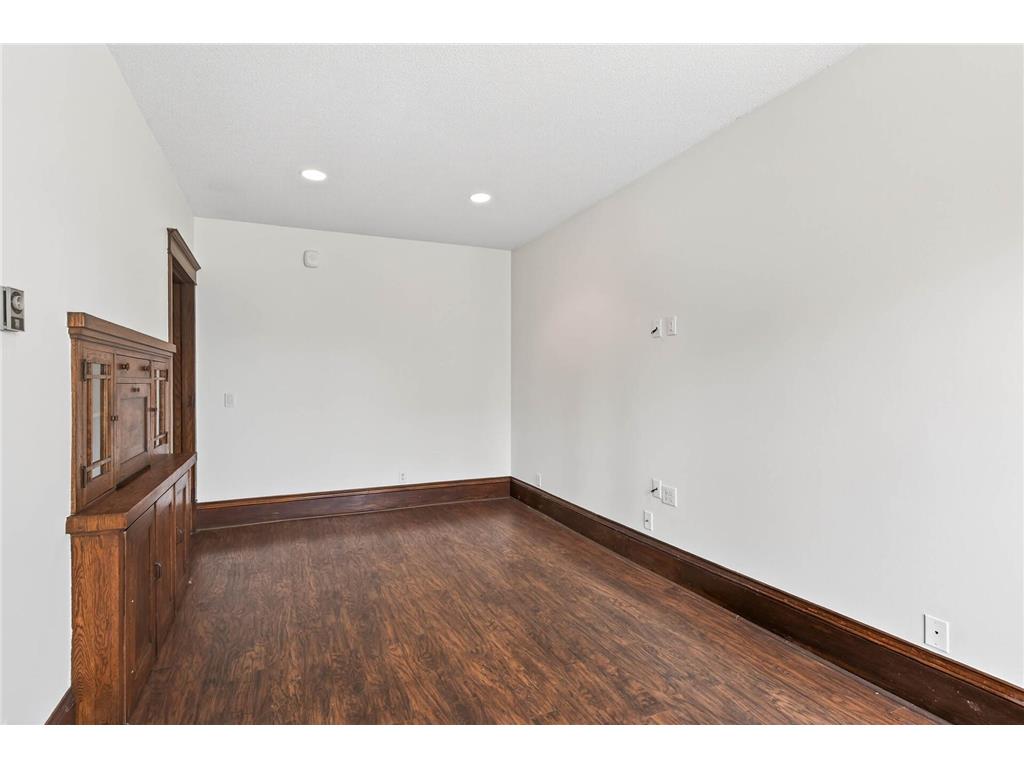 391 Laurel Avenue #304 Saint Paul MN 55102 7045135 image15