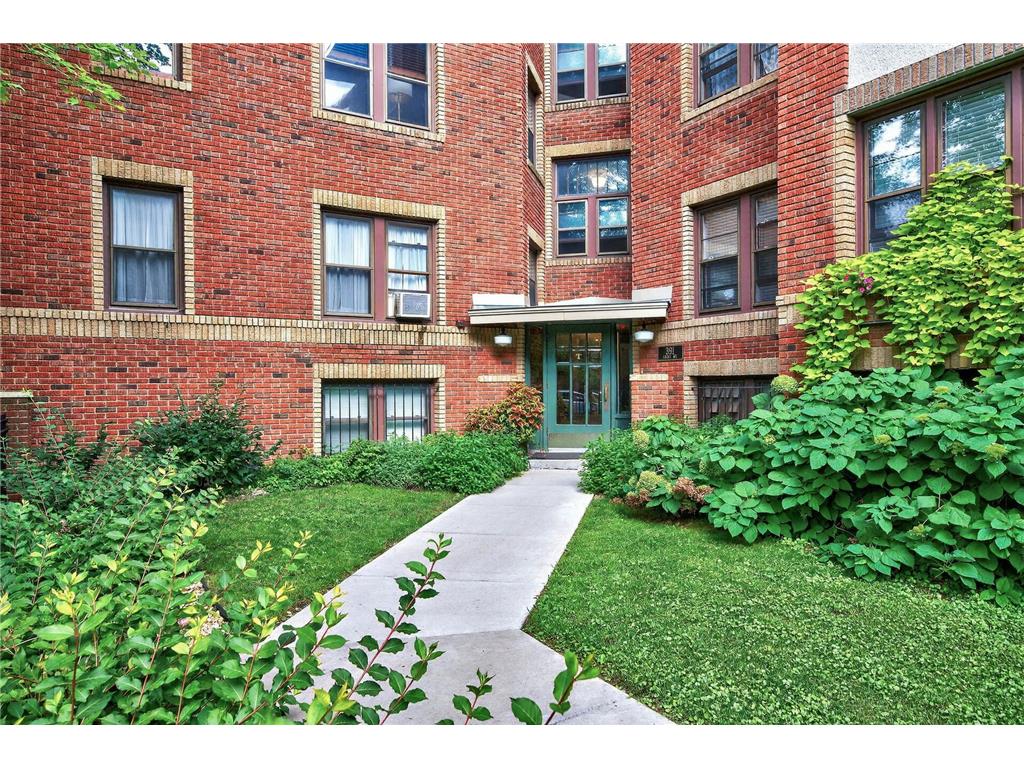391 Laurel Avenue #304 Saint Paul MN 55102 7045135 image2