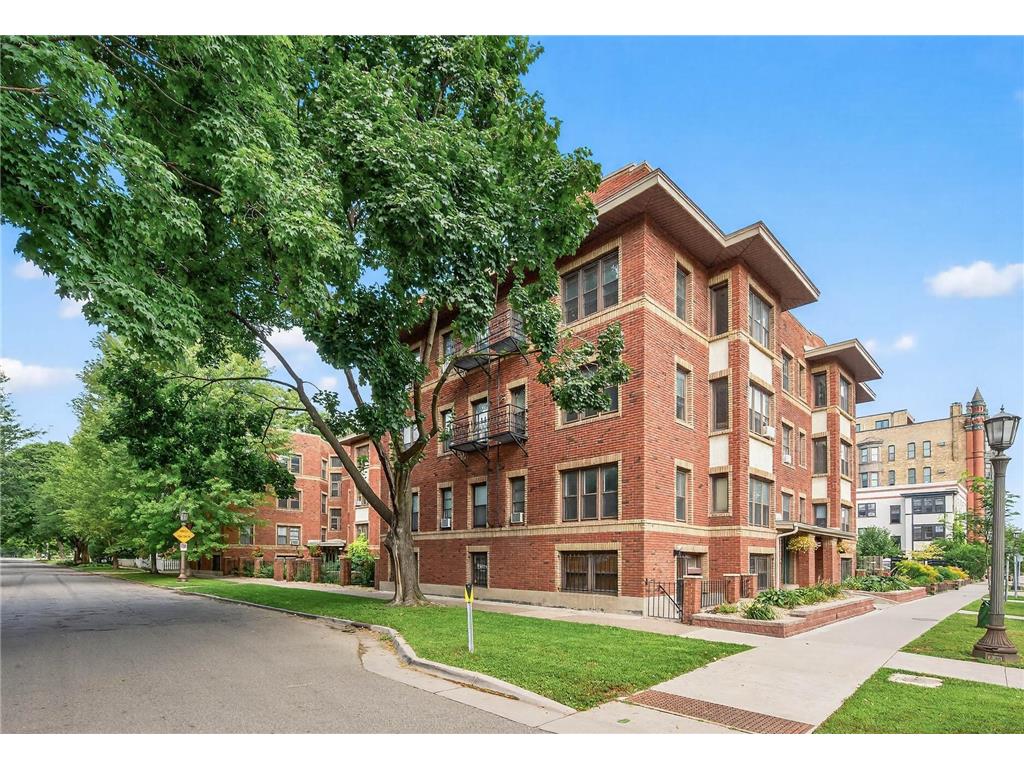391 Laurel Avenue #304 Saint Paul MN 55102 7045135 image3
