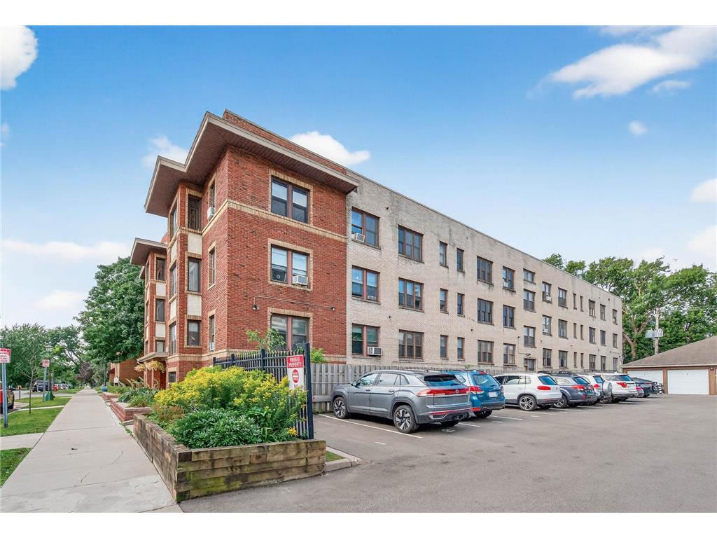 391 Laurel Avenue #304 Saint Paul MN 55102 7045135 image35