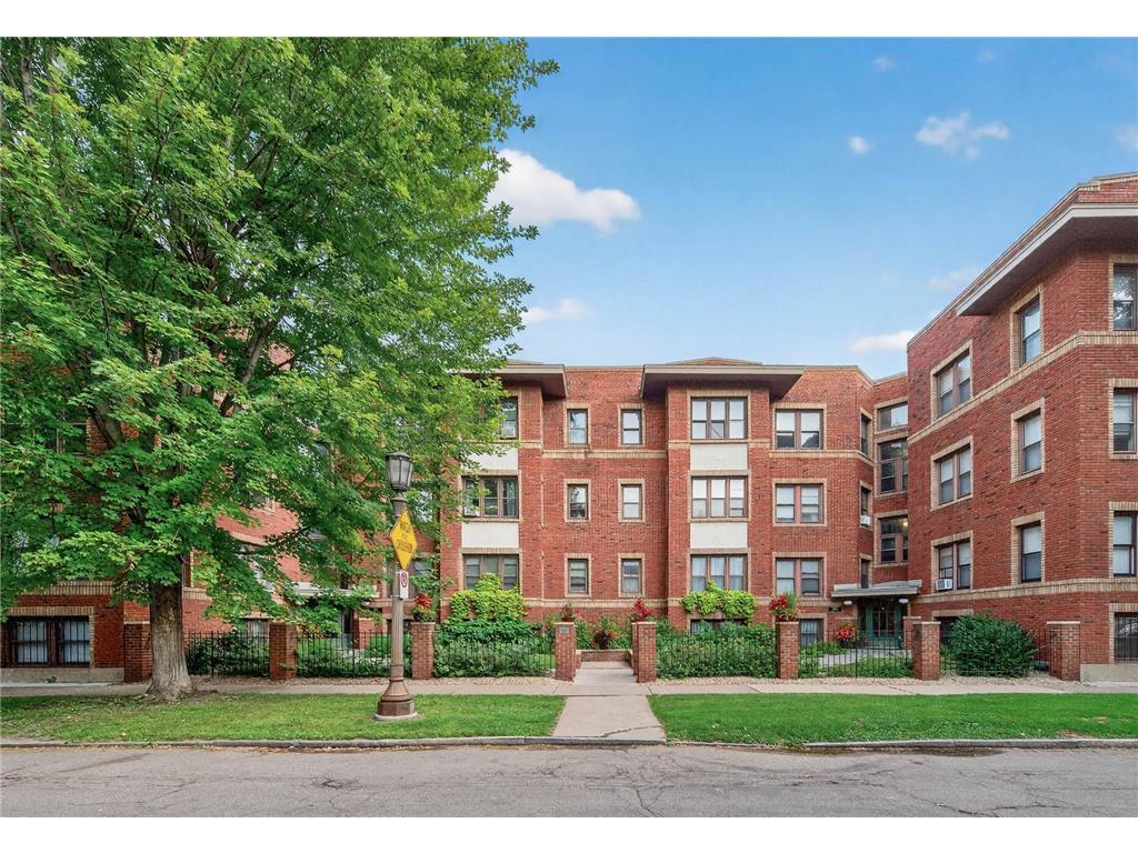 391 Laurel Avenue #304 Saint Paul MN 55102 7045135 image5