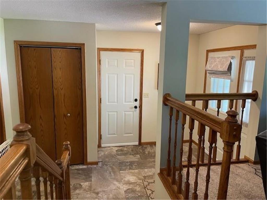 391 Pleasant Hill Drive, Winona, MN, 55987 MLS 6551639 Edina Realty