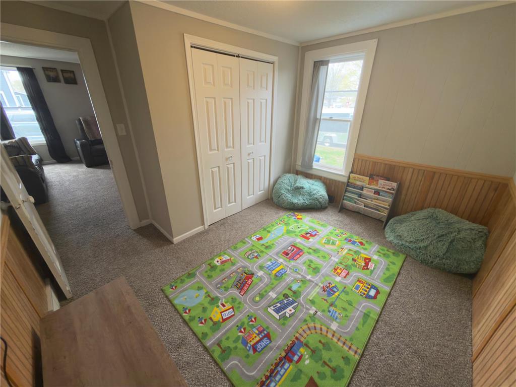391 W Franklin Street Wells MN 56097 7060833 image10