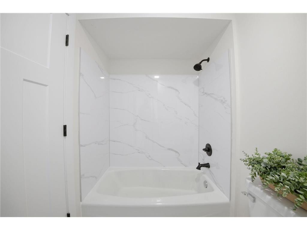 3910 65th Street E Inver Grove Heights MN 55076 7085798 image14