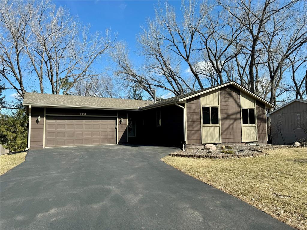 3910 Pebblebrook Drive, Bloomington, MN, 55437 MLS 6507474 Edina