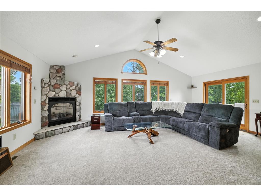 3910 Westbury Trail Eagan MN 55123 6774613 image1