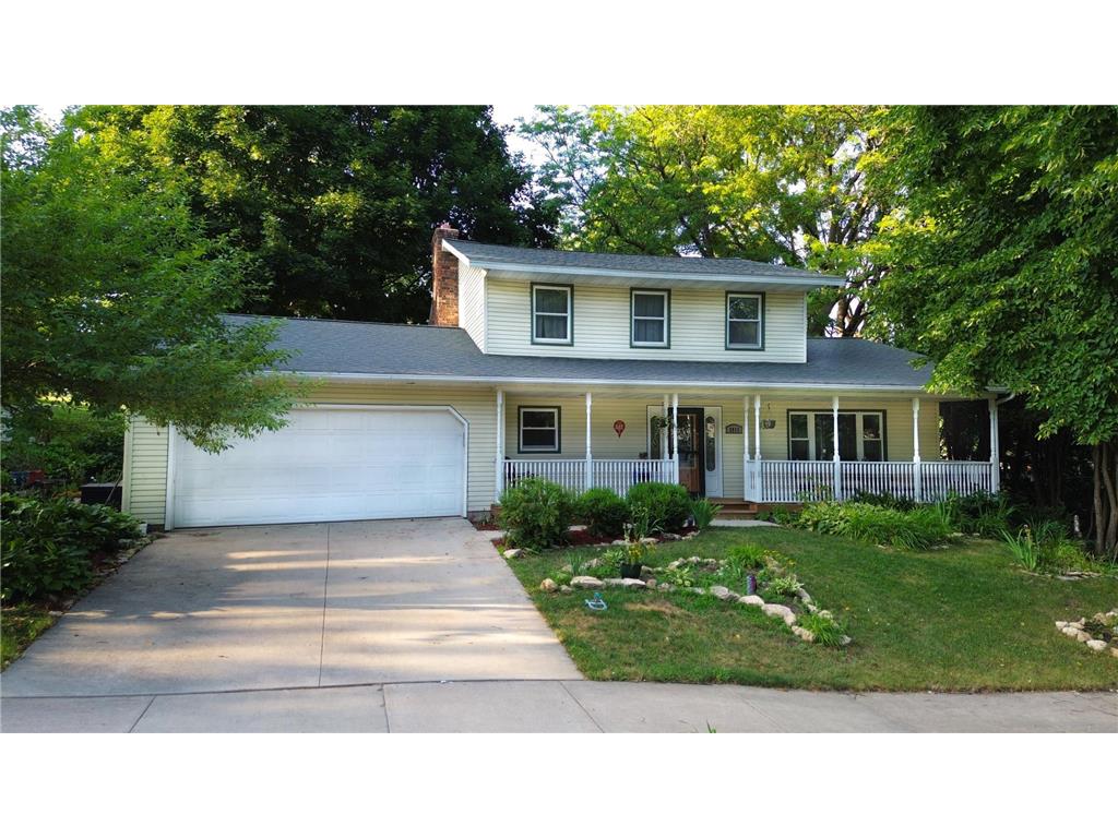 3911 Manorwoods Drive NW, Rochester, MN 55901 MLS 6397746 Edina Realty