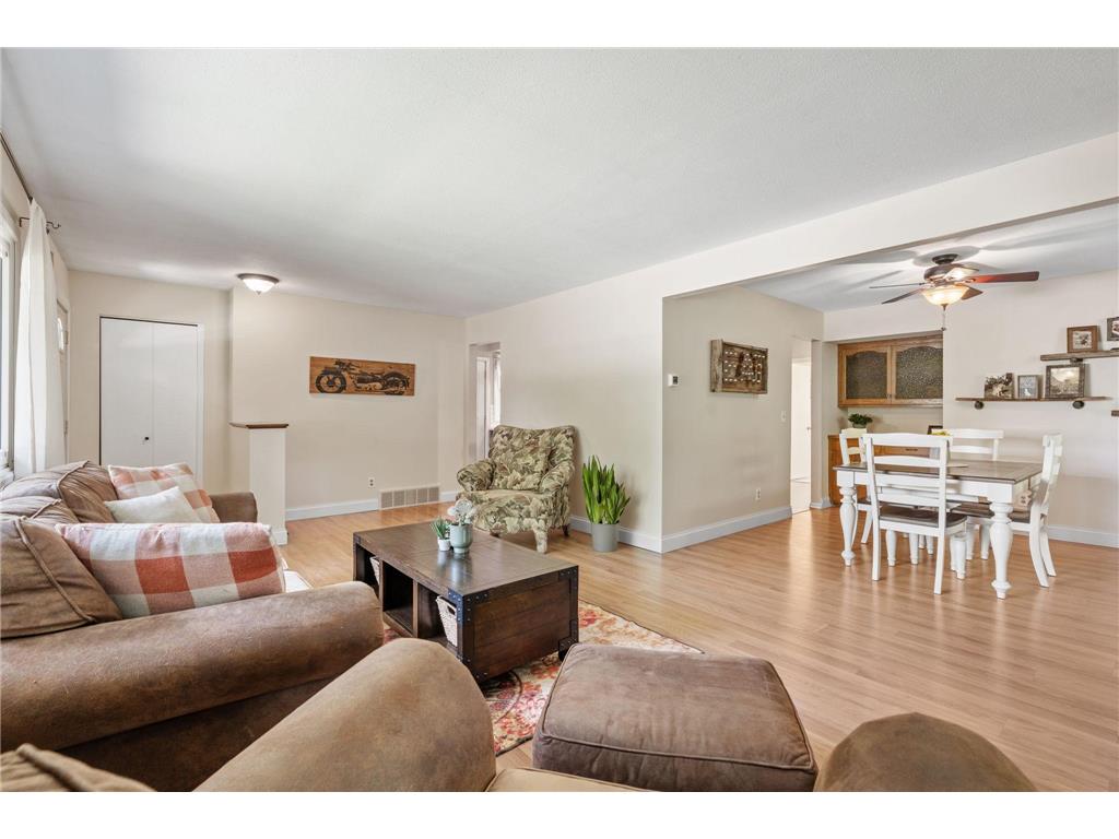 3911 Upton Avenue N Minneapolis MN 55412 7049400 image11