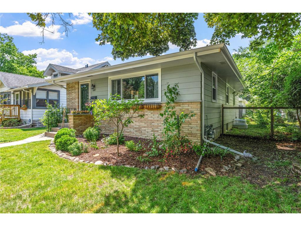 3911 Upton Avenue N Minneapolis MN 55412 7049400 image2